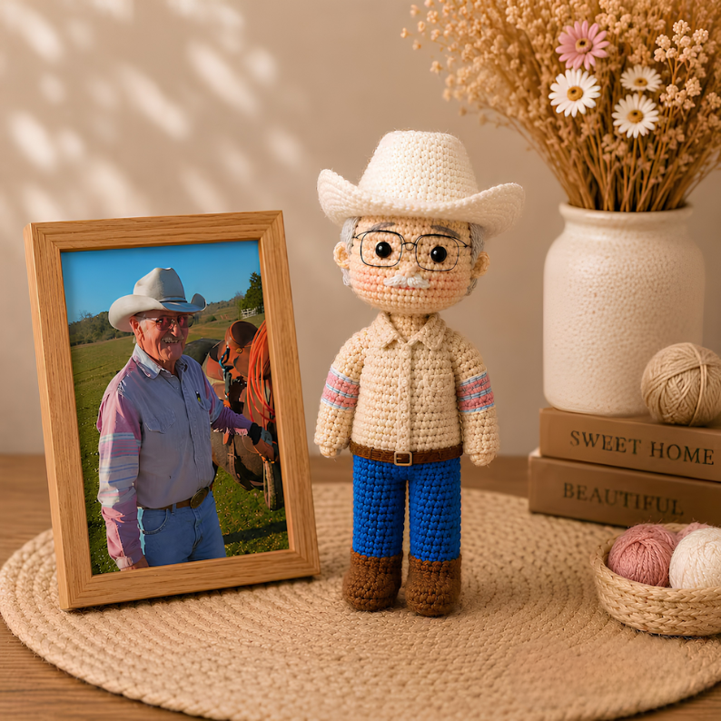 Personalized Crochet Portrait Doll – Handmade Custom Doll From Your Photo